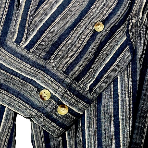 Kuhl Long Sleeve Button Down Shirt Blue, Gray, Black and White Stripes LARGE - Picture 7 of 11